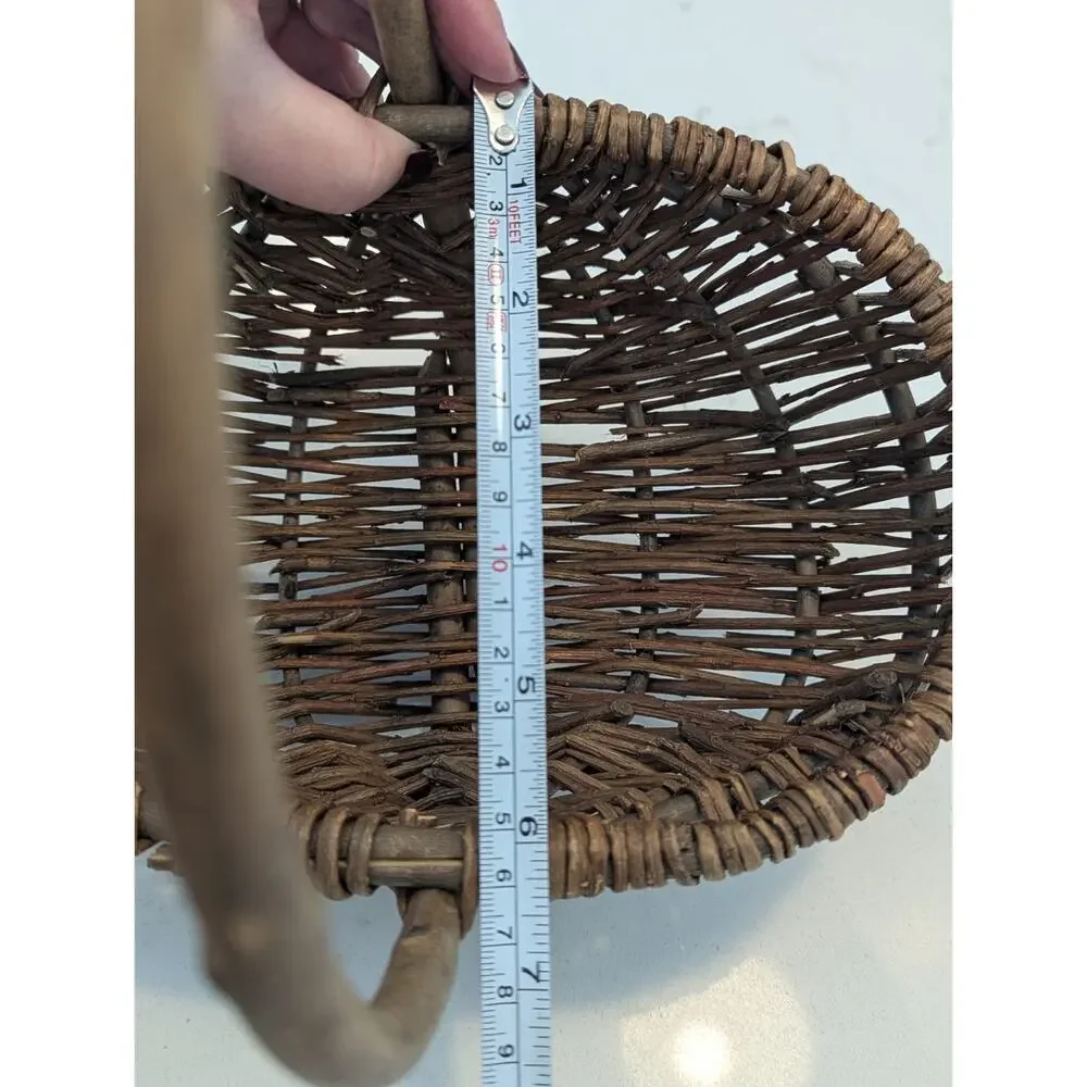 Vtg Handmade Woven Basket W/Handle Primitive Country Cottagecore Grandmacore